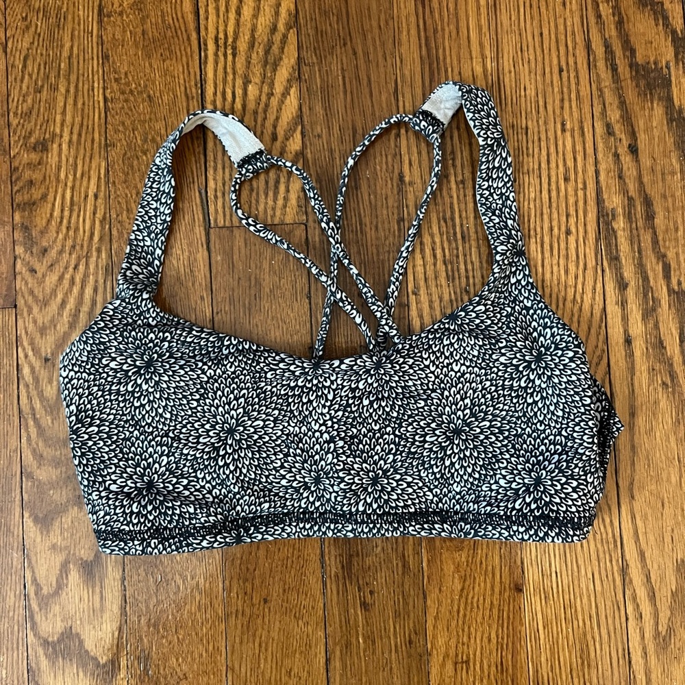 Lululemon Black and White Floral Sports Bra
